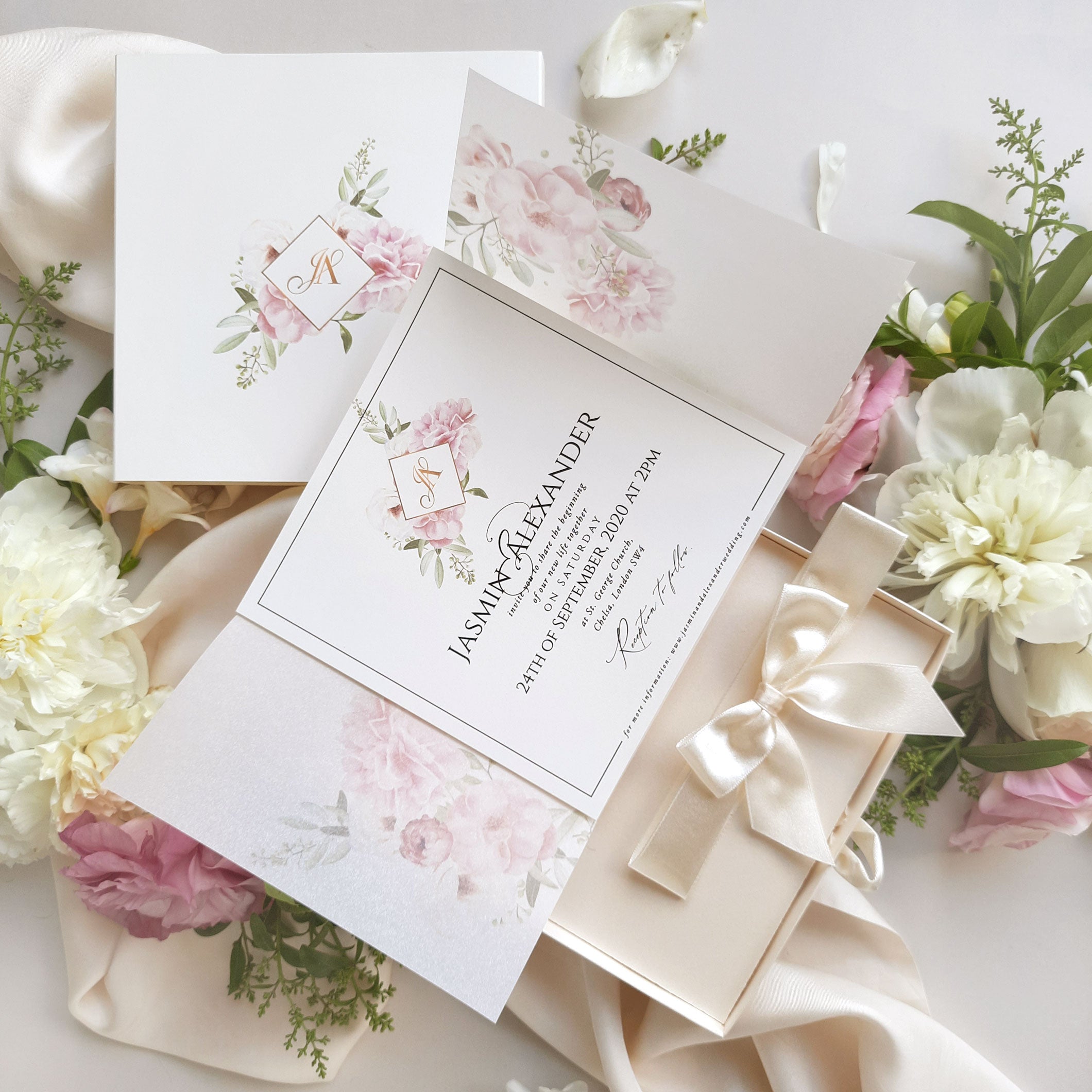 Rustic Floral Frame Acrylic Wedding Invites With Printed Vellum Pocket  CAPV014